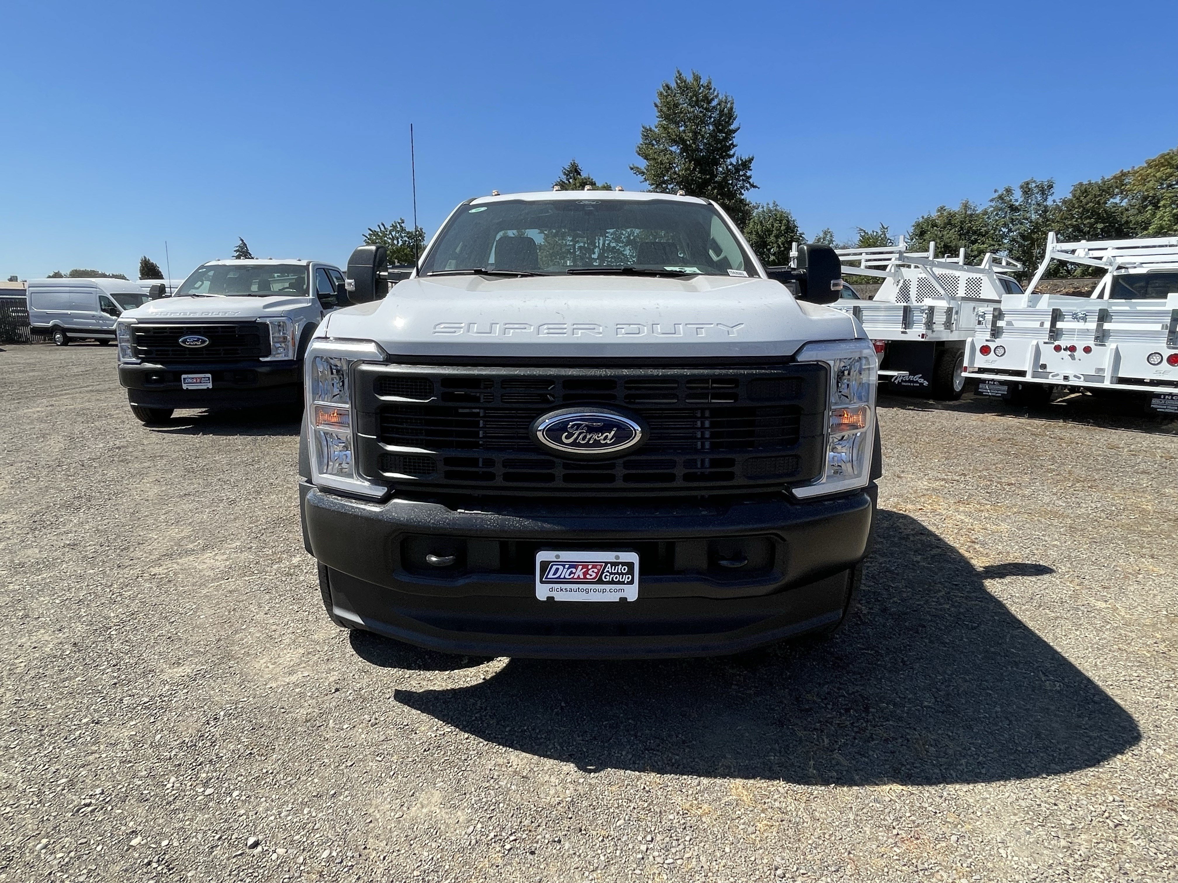 New 2026 Ford F550 2WD Regular Cab Super Duty image 8