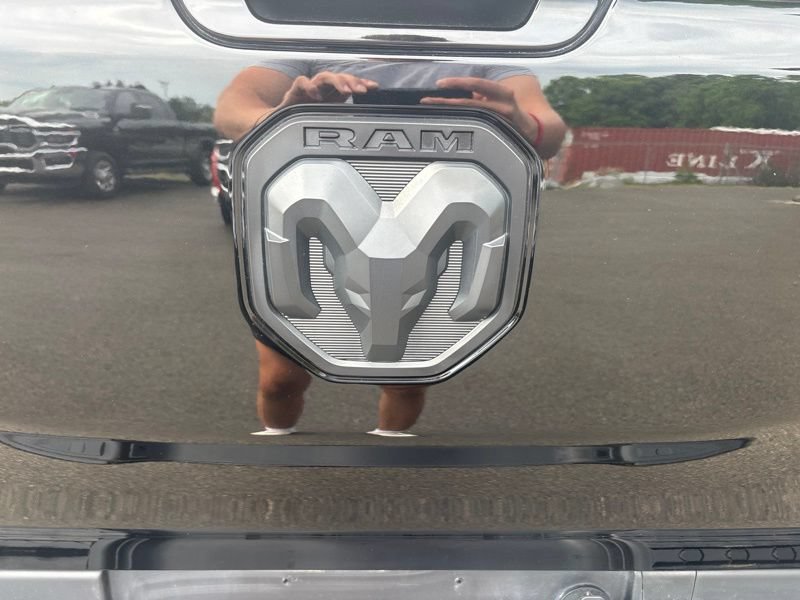 Used 2023 RAM 1500 Big Horn AWD/4WD image 41