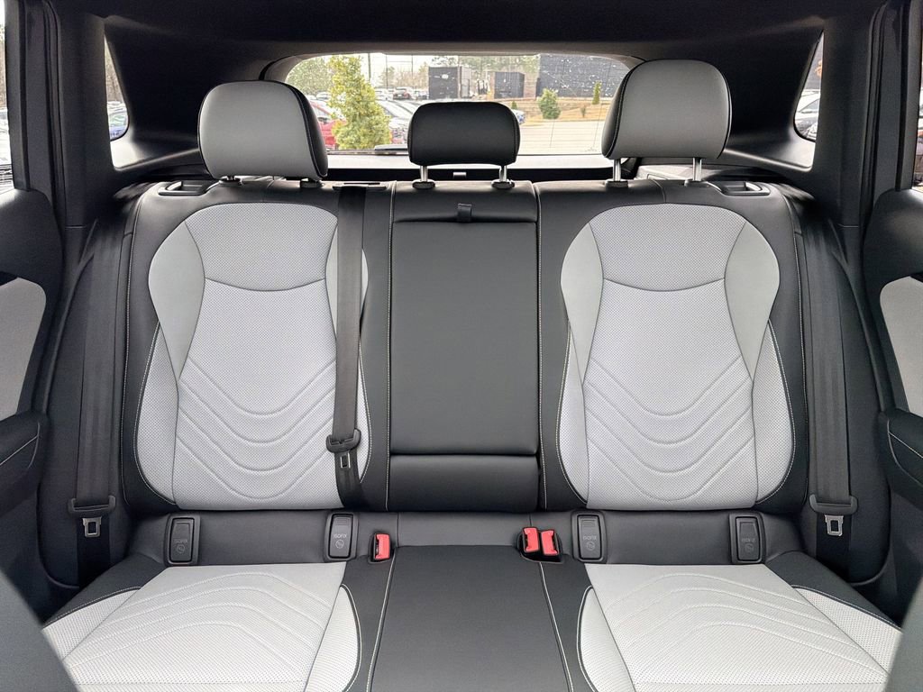 New 2026 Volkswagen Tiguan SE R-Line image 31