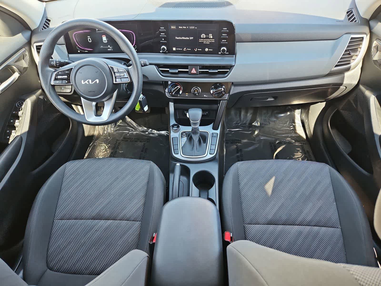 Used 2024 Kia Seltos LX AWD/4WD image 21