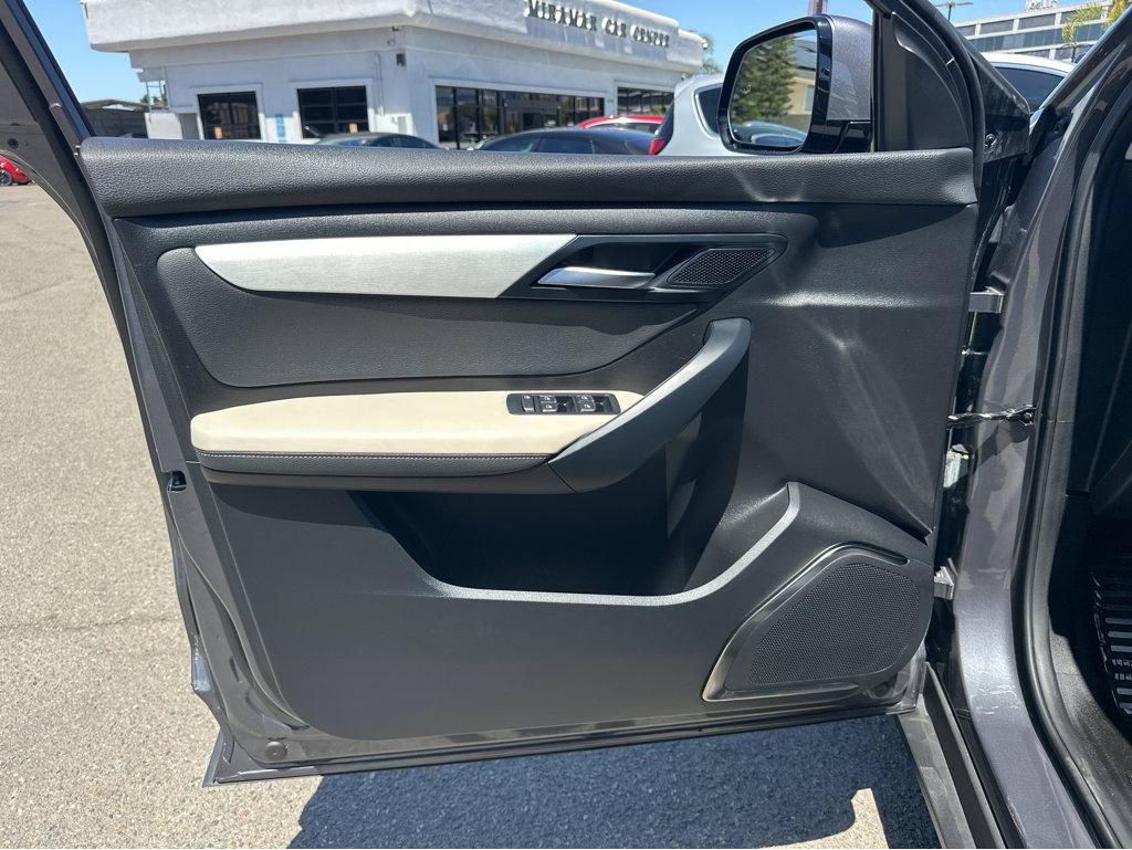 Used 2023 VinFast VF 8 Plus AWD/4WD image 15