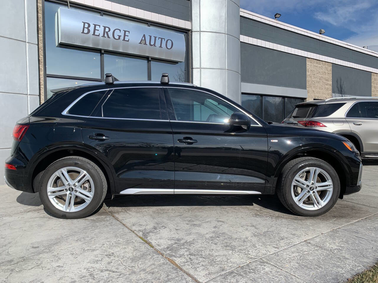 Used 2022 Audi Q5 e Premium image 6