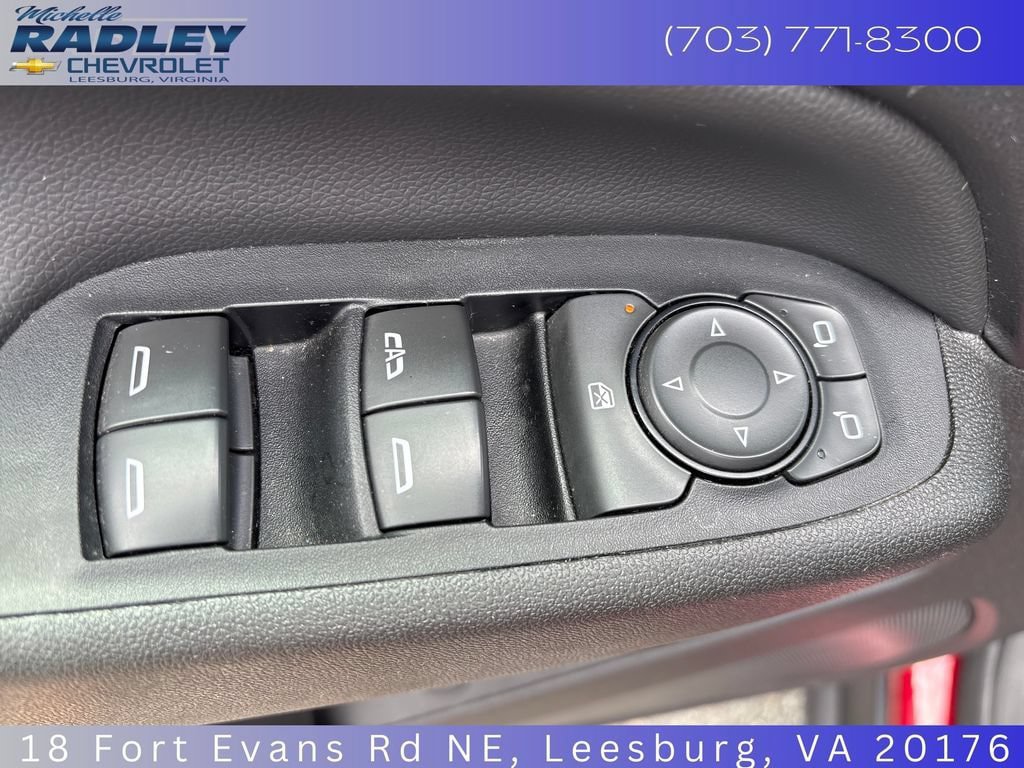 Used 2019 Chevrolet Equinox LT w/ Driver Convenience Package FWD image 13