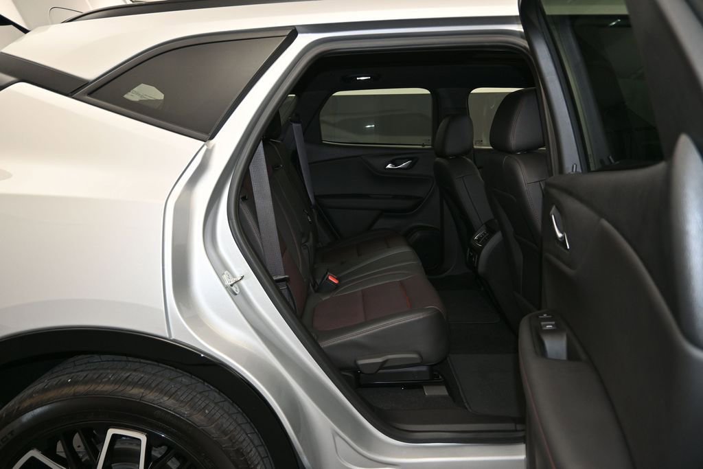 Certified 2021 Chevrolet Blazer RS w/ Enhanced Convenience Package FWD image 27