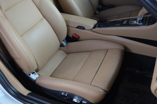 Used 2016 Porsche Cayman RWD image 42