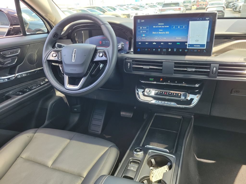 Certified 2024 Lincoln Corsair Reserve w/ Equipment Group 201A AWD/4WD image 13