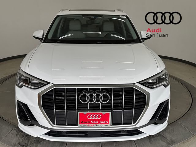 Certified 2024 Audi Q3 2.0T Premium Plus AWD/4WD image 3