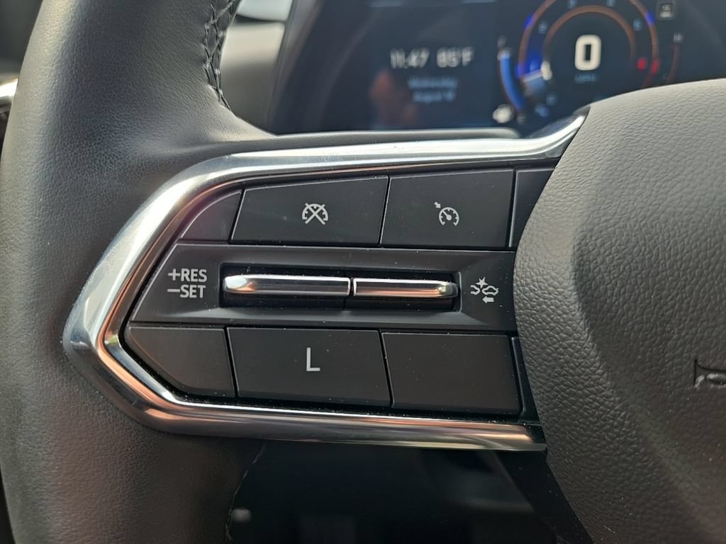 Used 2025 Chevrolet Equinox LT w/ Convenience Package II FWD image 42