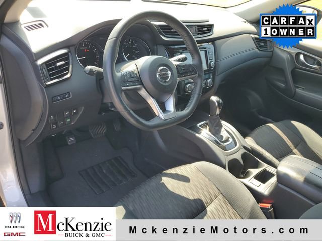 Used 2018 Nissan Rogue SV AWD/4WD image 6
