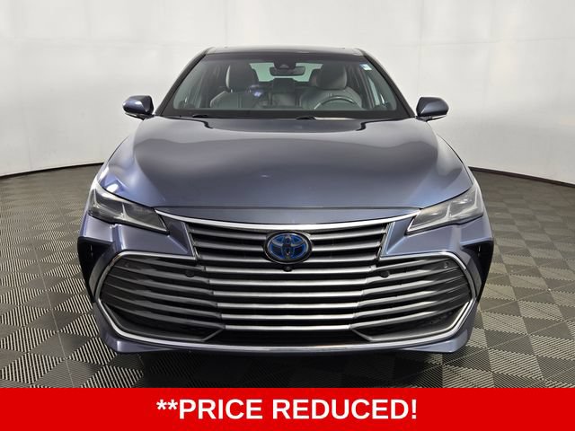Used 2021 Toyota Avalon Limited w/ Advanced Safety Package FWD video 2