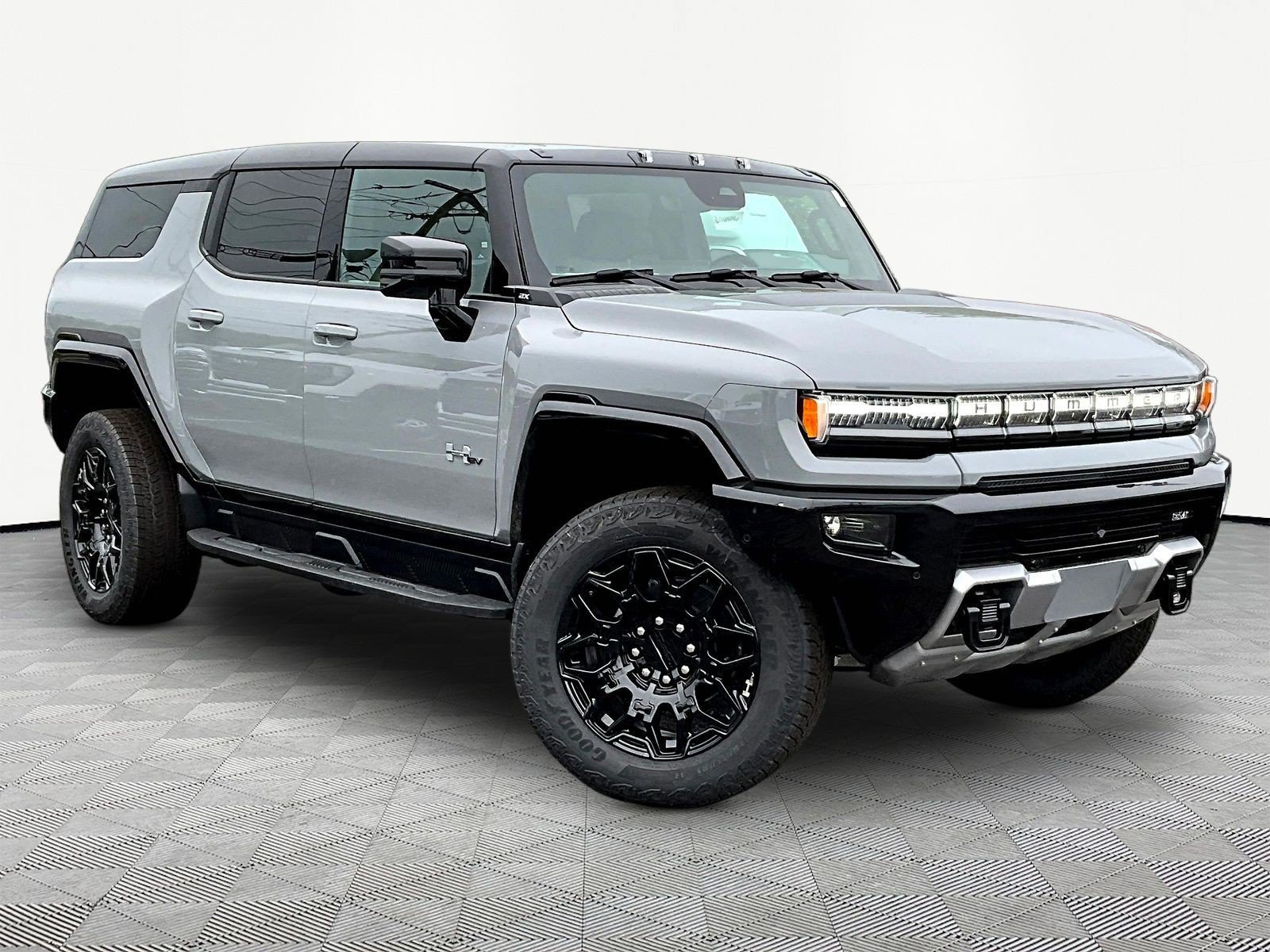 New 2026 GMC Hummer EV SUV AWD/4WD image 2