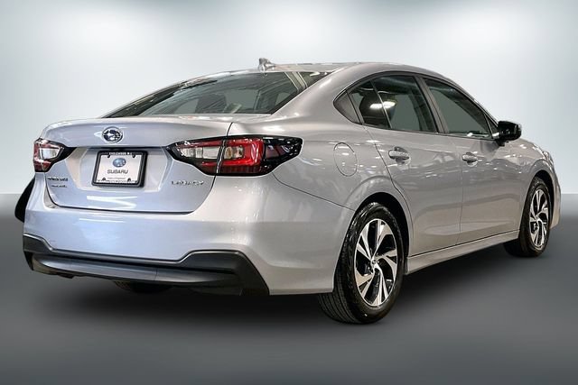 Used 2025 Subaru Legacy Premium AWD/4WD image 13