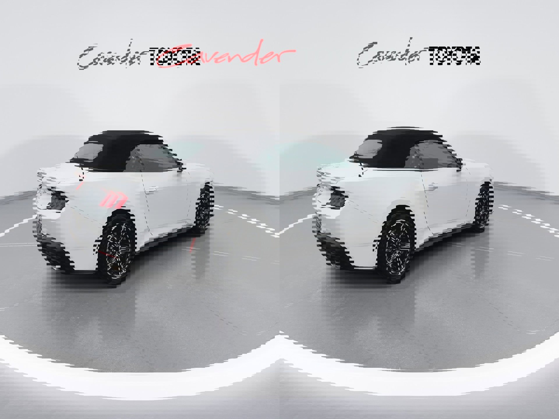 Used 2024 Ford Mustang Premium image 8