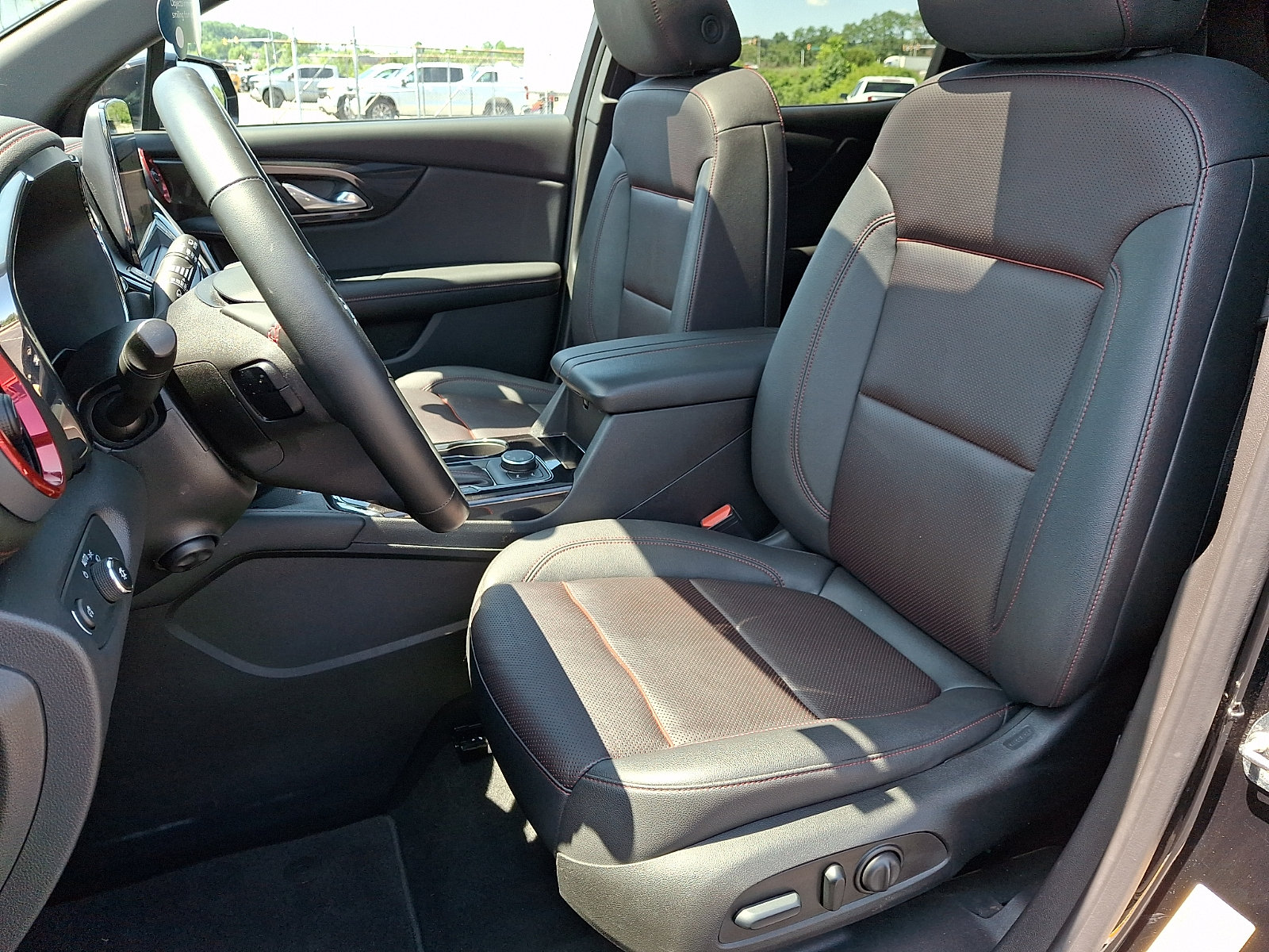 Certified 2023 Chevrolet Blazer RS w/ Enhanced Convenience Package AWD/4WD image 13