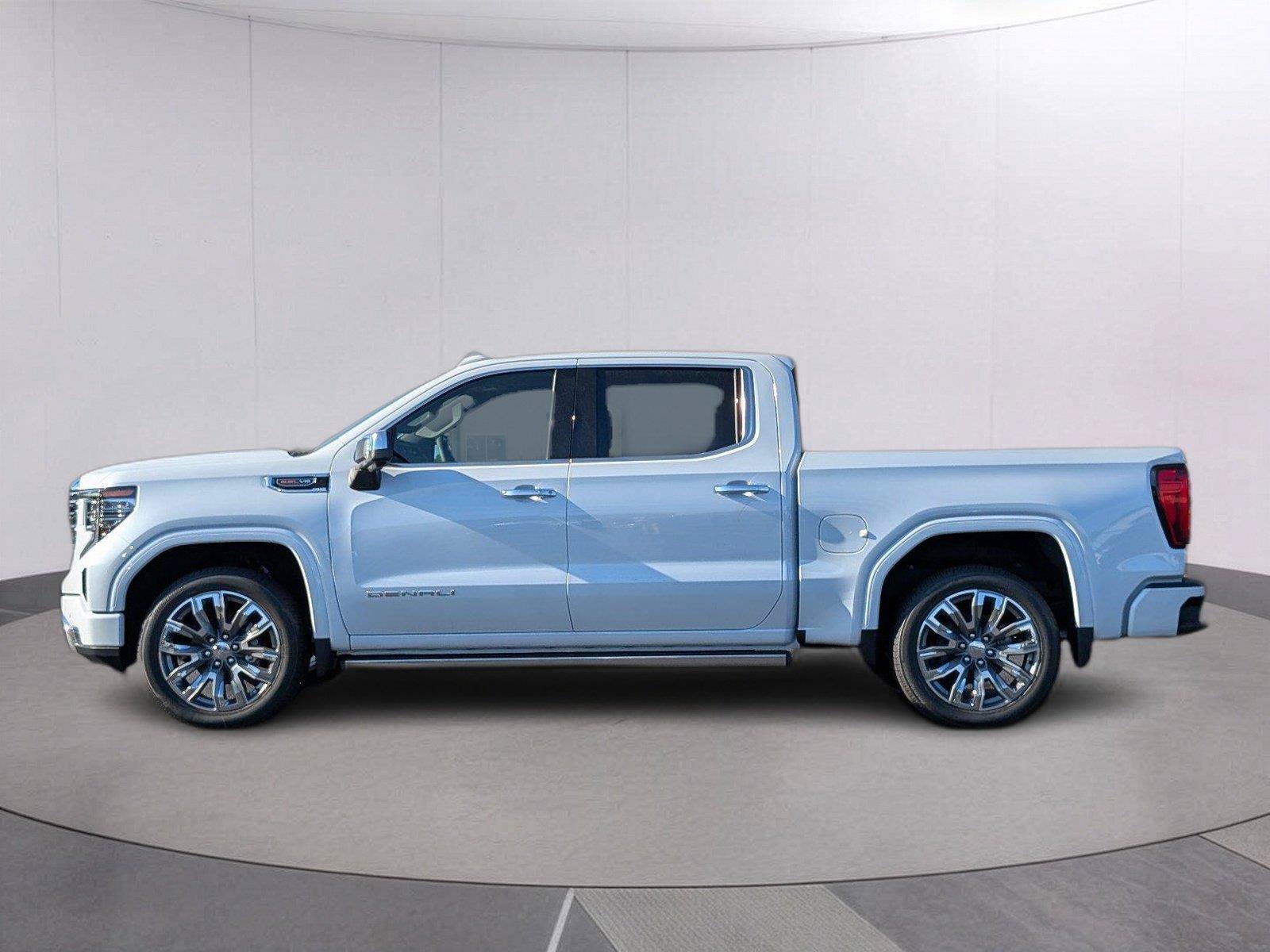 New 2026 GMC Sierra 1500 Denali AWD/4WD image 2