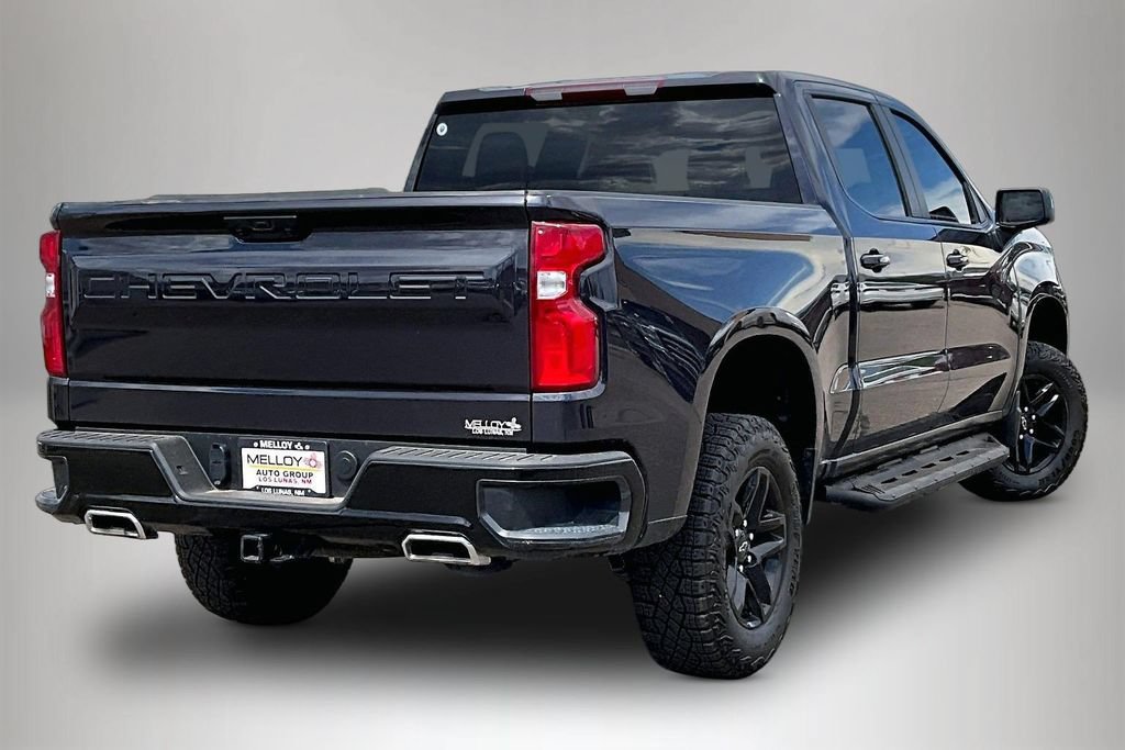 Used 2024 Chevrolet Silverado 1500 LT Trail Boss w/ LPO, Dark Essentials Package AWD/4WD image 6