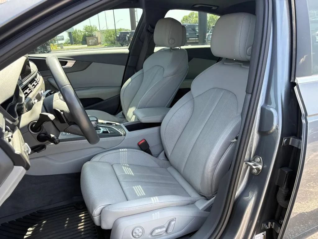 Used 2019 Audi A4 2.0T Premium Plus AWD/4WD image 23