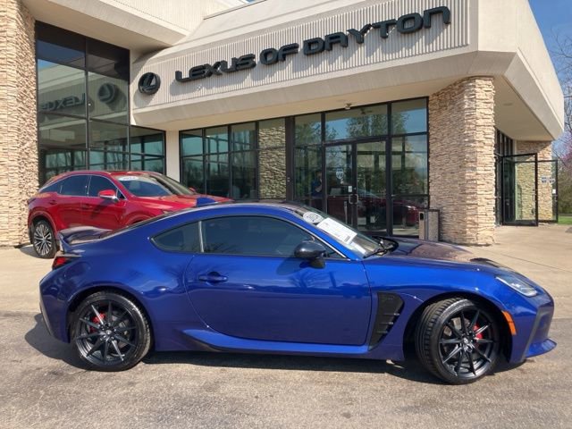 Used 2024 Toyota GR86 Premium RWD image 2