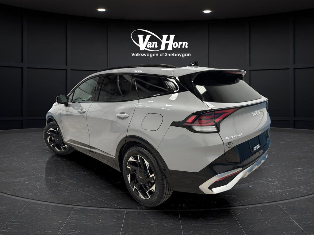 Used 2025 Kia Sportage SX image 5