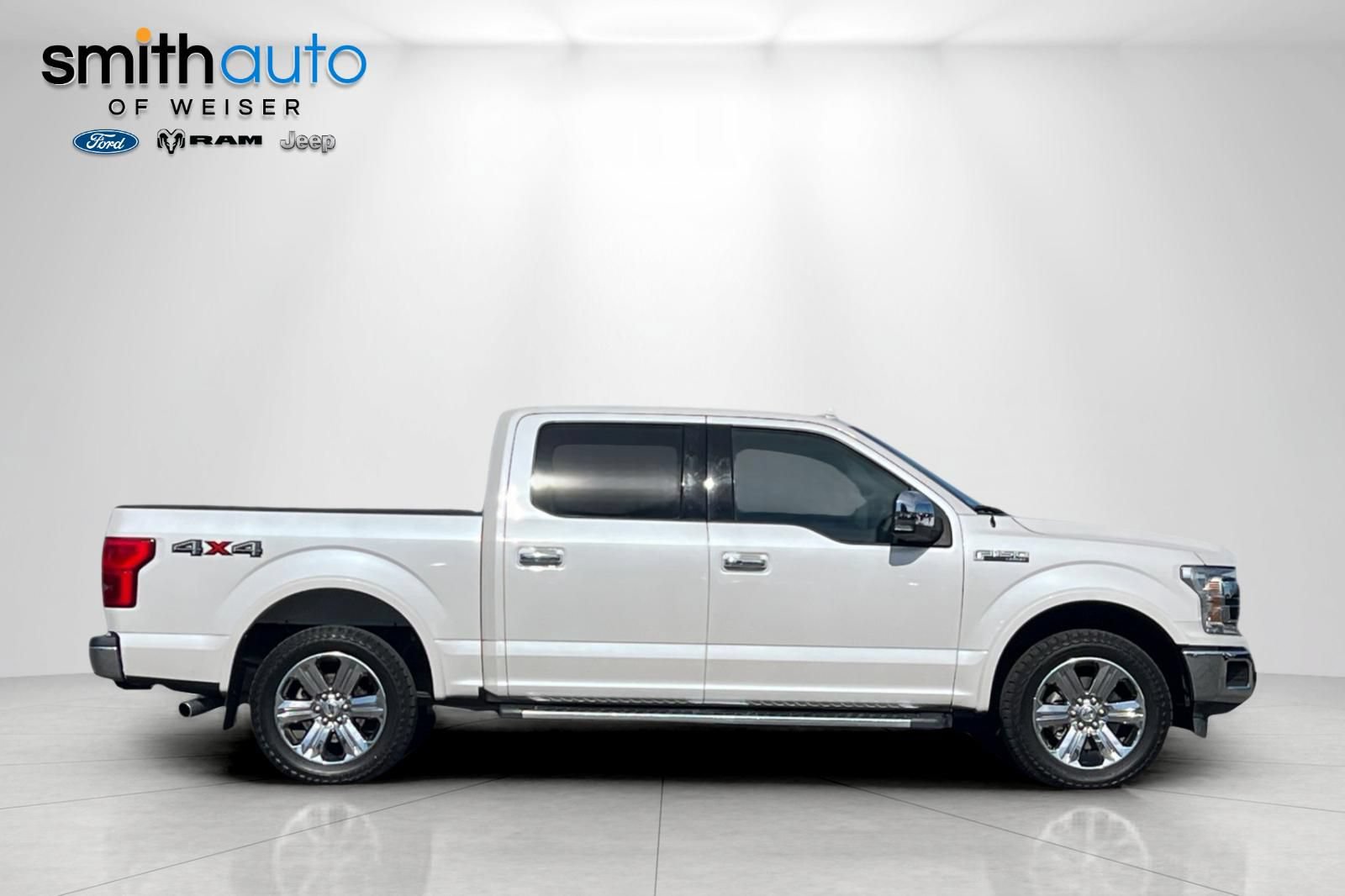 Used 2018 Ford F150 Lariat w/ Equipment Group 502A Luxury AWD/4WD image 3