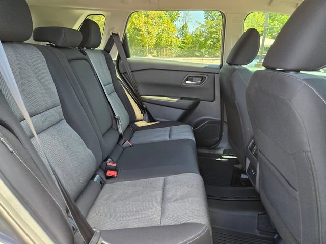 New 2026 Nissan Rogue SV FWD image 15