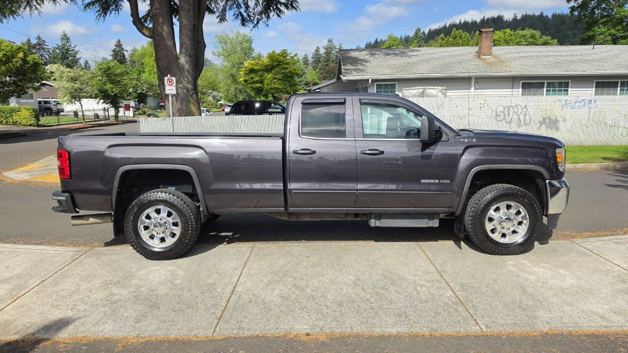 Used 2015 GMC Sierra 3500 SLE AWD/4WD image 9