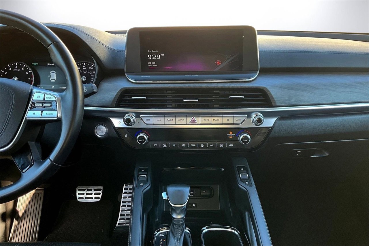 Used 2022 Kia Telluride SX w/ Nightfall Edition Package image 11