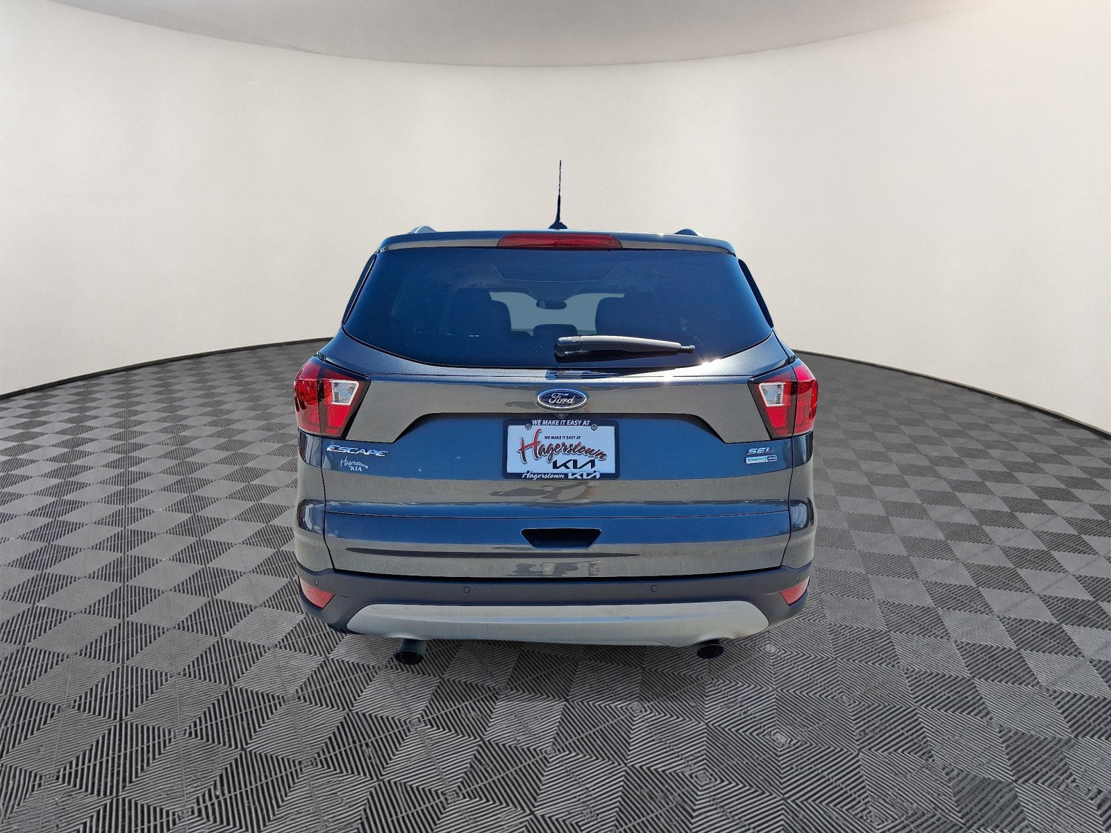 Used 2019 Ford Escape SEL AWD/4WD image 5