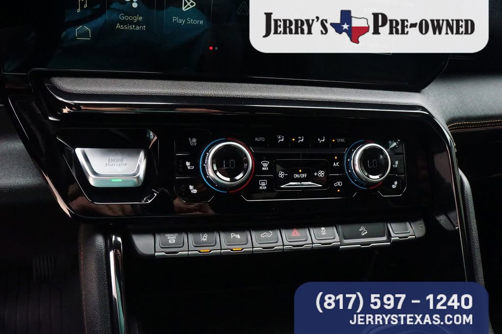 Used 2024 GMC Sierra 2500 AT4 w/ AT4 Premium Plus Package image 13