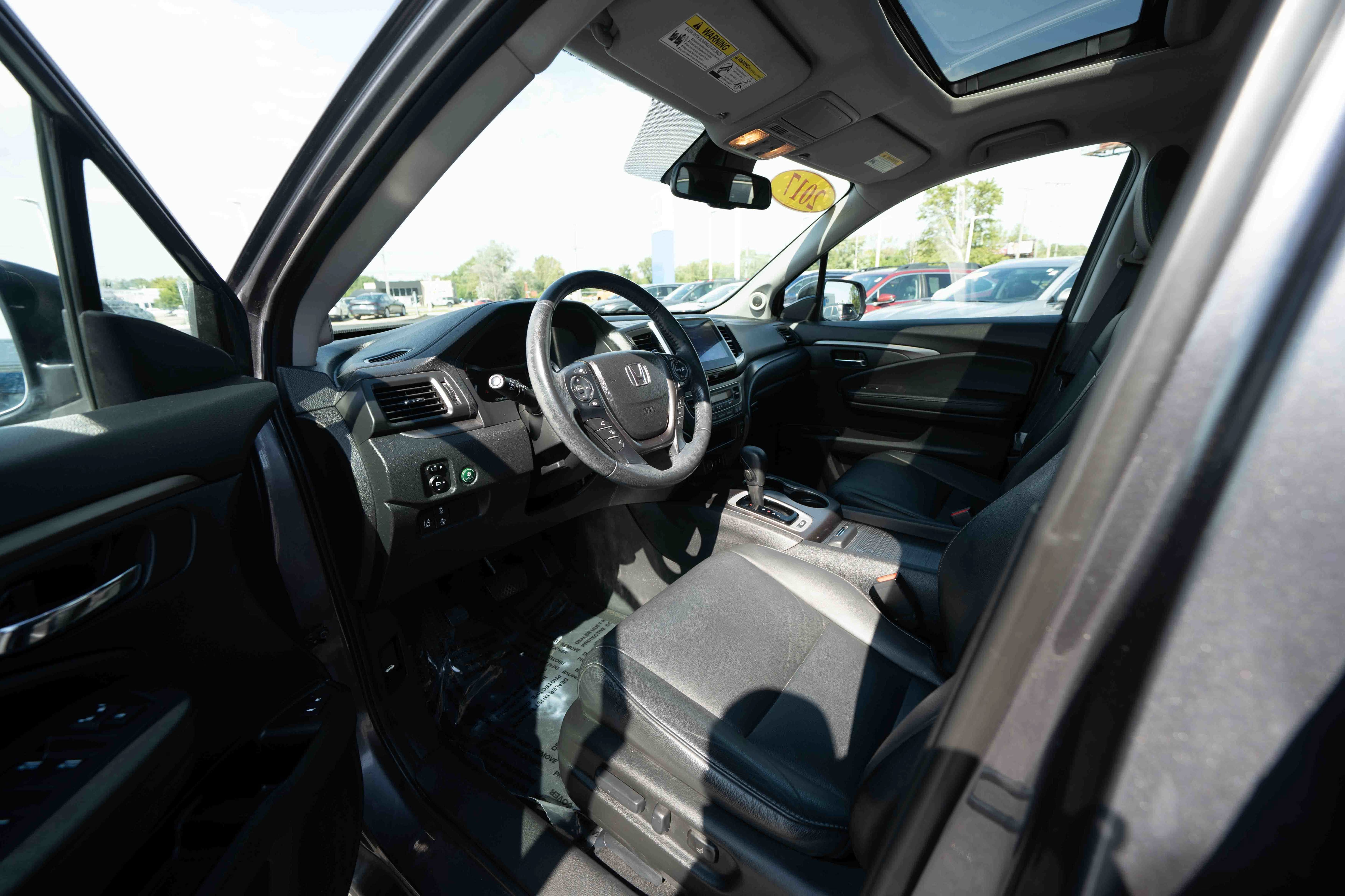 Used 2017 Honda Pilot EX-L image 8