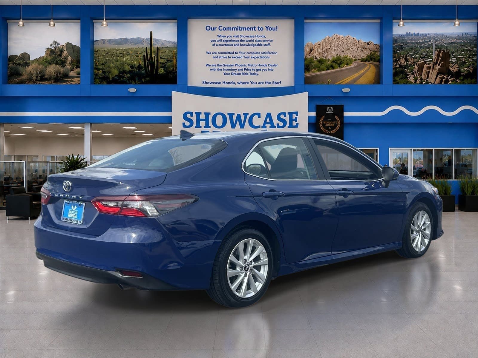 Used 2023 Toyota Camry LE w/ Convenience Package FWD image 10