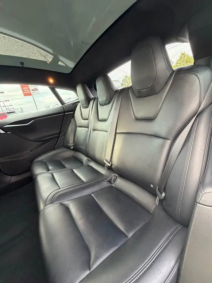 Used 2018 Tesla Model S 100D AWD/4WD image 8