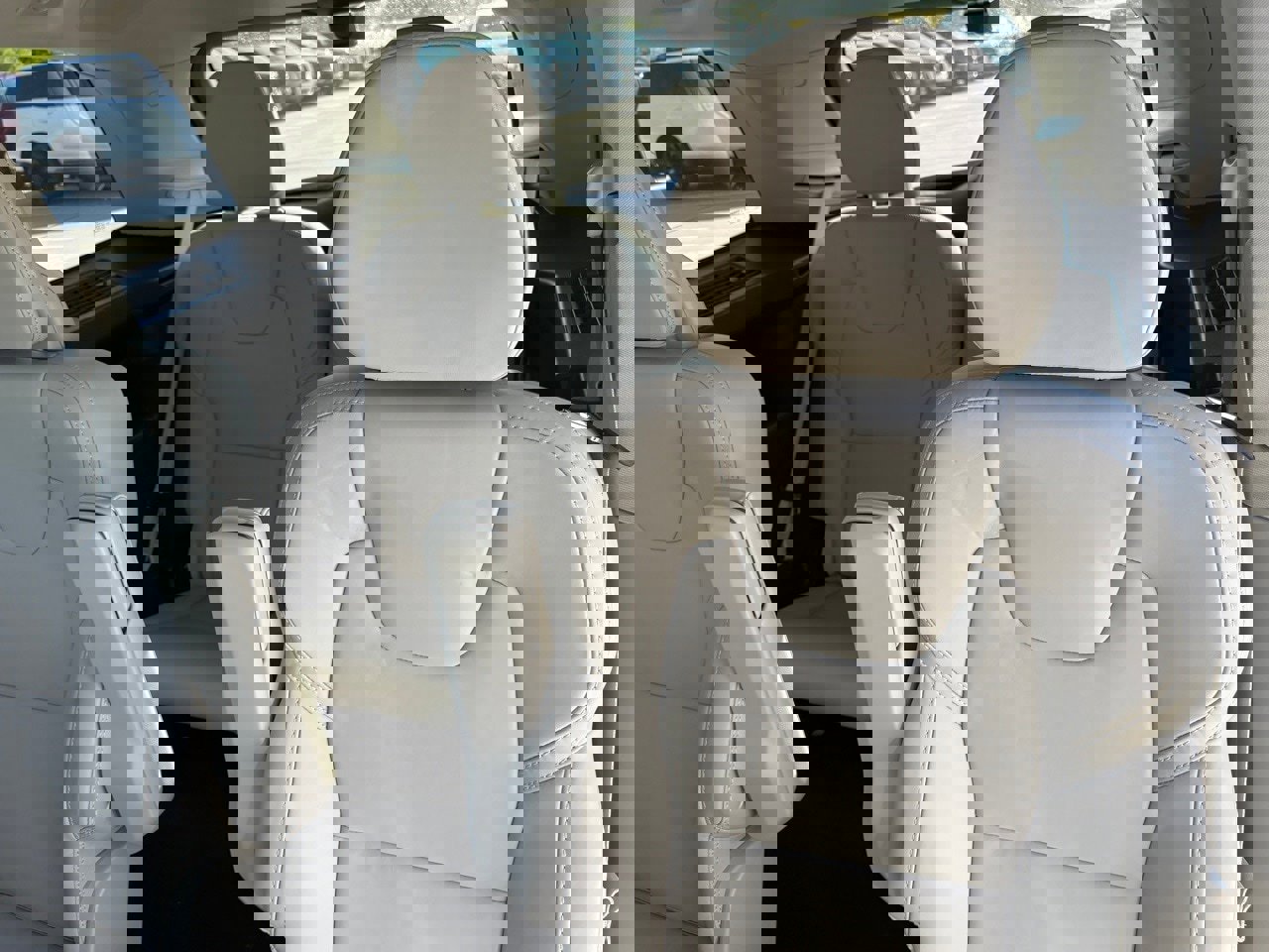 New 2026 Volvo XC90 B6 Ultra w/ Protection Package Premier image 23