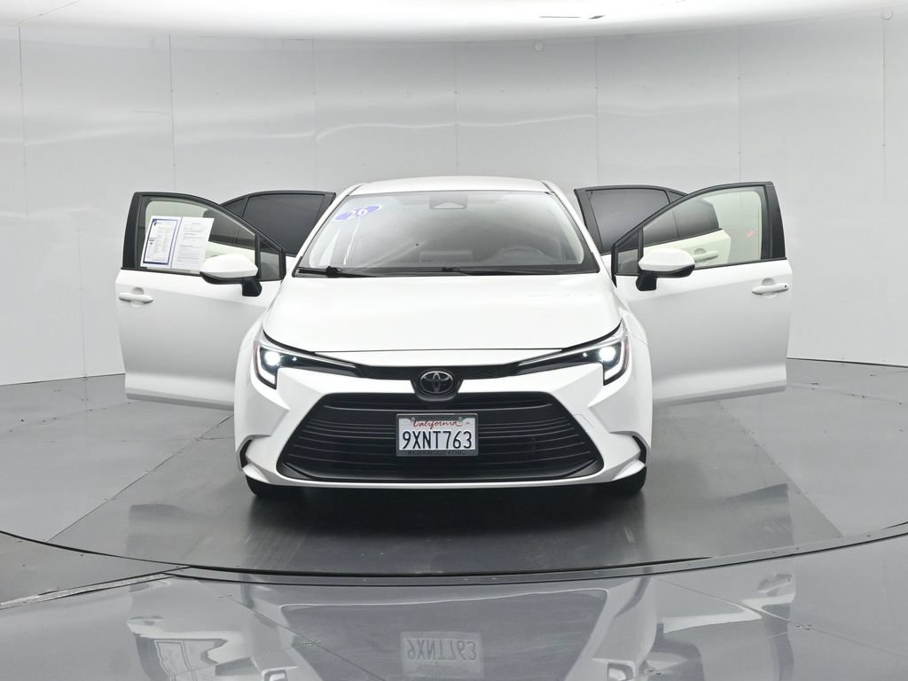 Used 2026 Toyota Corolla LE w/ Carpet Mat Package (TMS) FWD image 30