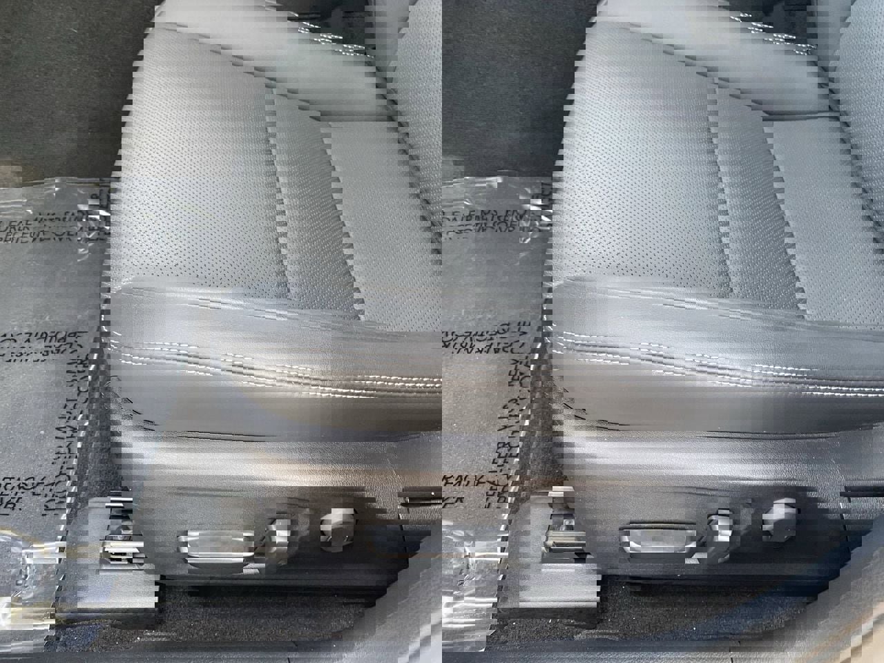 Used 2024 Lexus IS 300 300 w/ Premium Package image 22