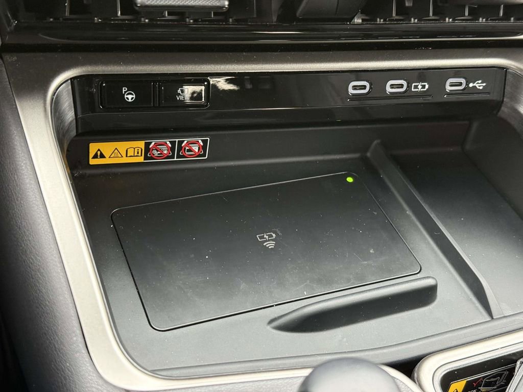 Used 2024 Lexus TX 500h AWD image 24