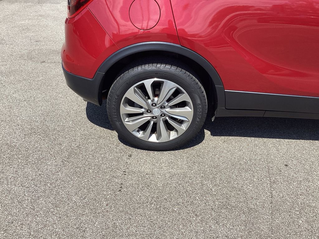 Used 2019 Buick Encore Preferred w/ Safety Package AWD/4WD image 24