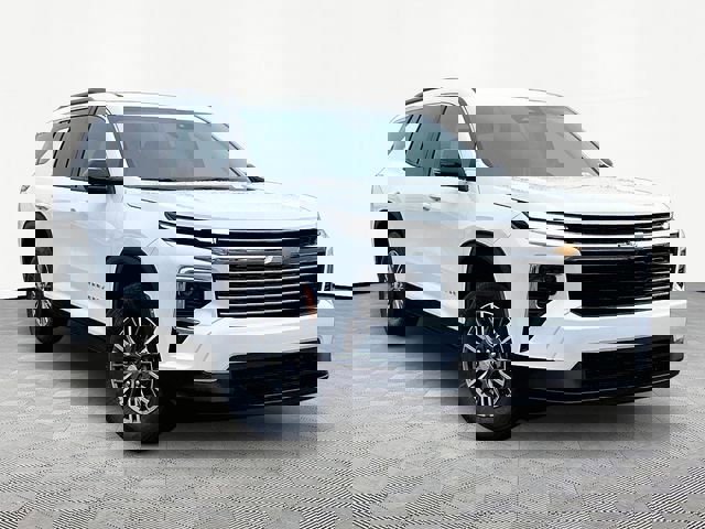 New 2026 Chevrolet Traverse LT w/ Driver Confidence Package image 1