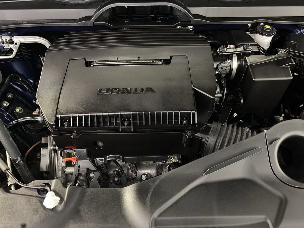 Used 2025 Honda Pilot Touring image 37