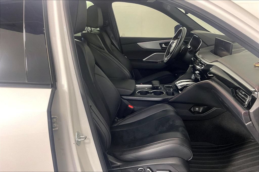 Used 2023 Acura MDX A-Spec AWD/4WD image 9