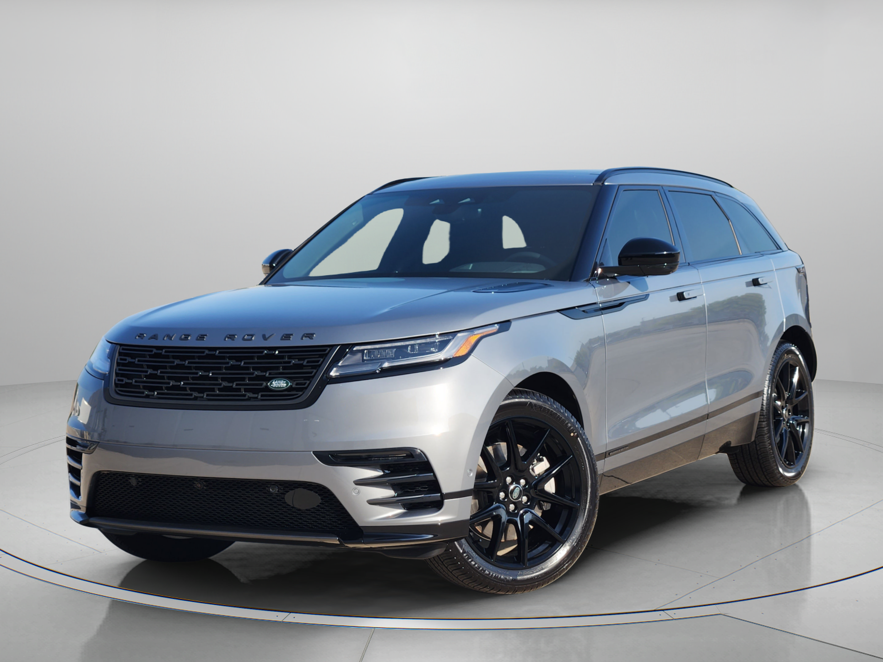 New 2026 Land Rover Range Rover Velar Belgravia AWD/4WD image 1