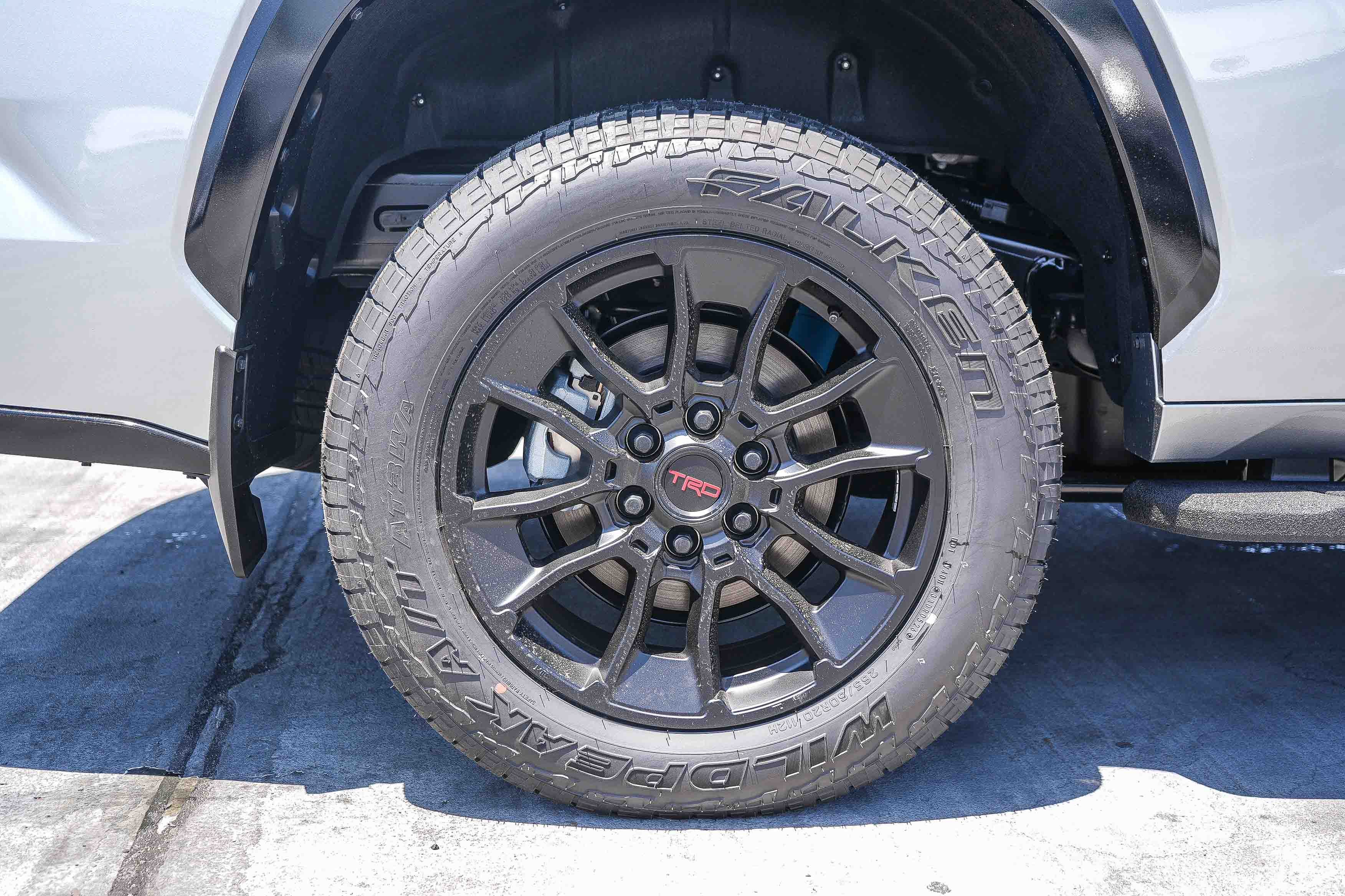 New 2026 Toyota Sequoia Platinum w/ TRD Off-Road Package AWD/4WD image 11