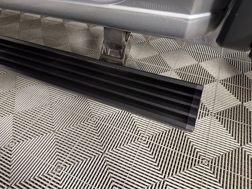 Used 2025 GMC Sierra 2500 AT4 w/ AT4 Premium Plus Package AWD/4WD image 30