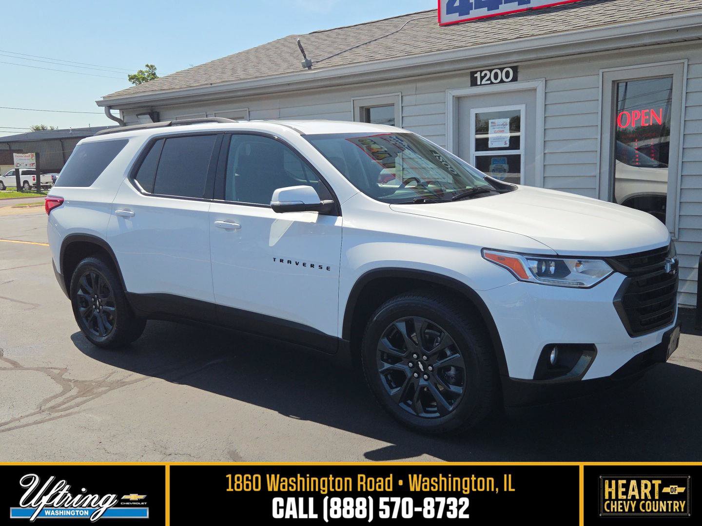 Used 2021 Chevrolet Traverse RS AWD/4WD image 1