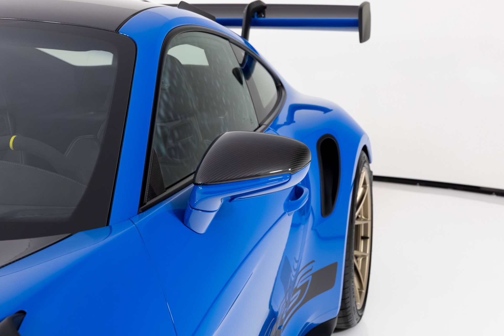 Used 2025 Porsche 911 GT3 RS image 57