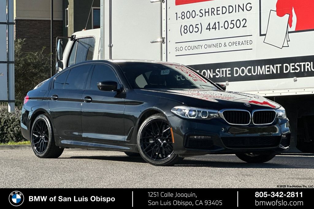 Used 2019 BMW 530e w/ M Sport Package image 1