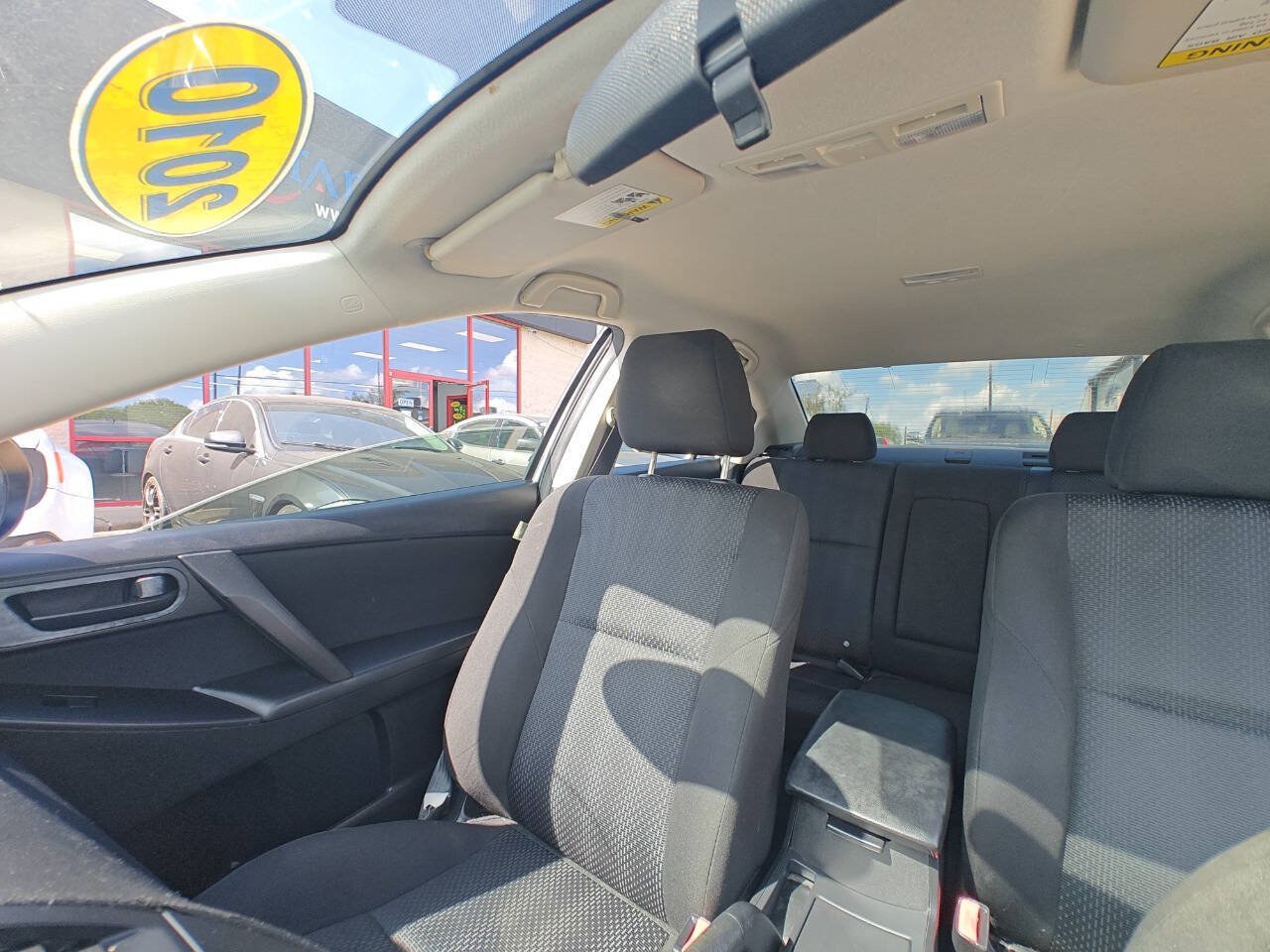 Used 2010 MAZDA MAZDA3 i Sport FWD image 13