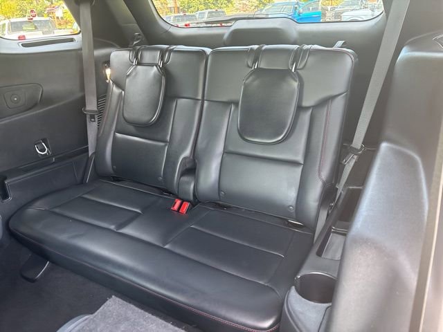 Used 2025 Ford Explorer ST-Line AWD/4WD image 10