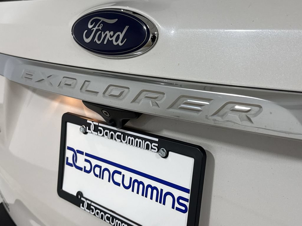 Used 2017 Ford Explorer Platinum AWD/4WD image 28