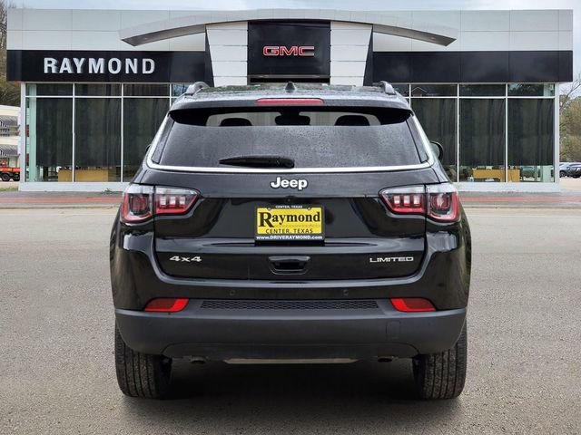 Used 2025 Jeep Compass Limited AWD/4WD image 5